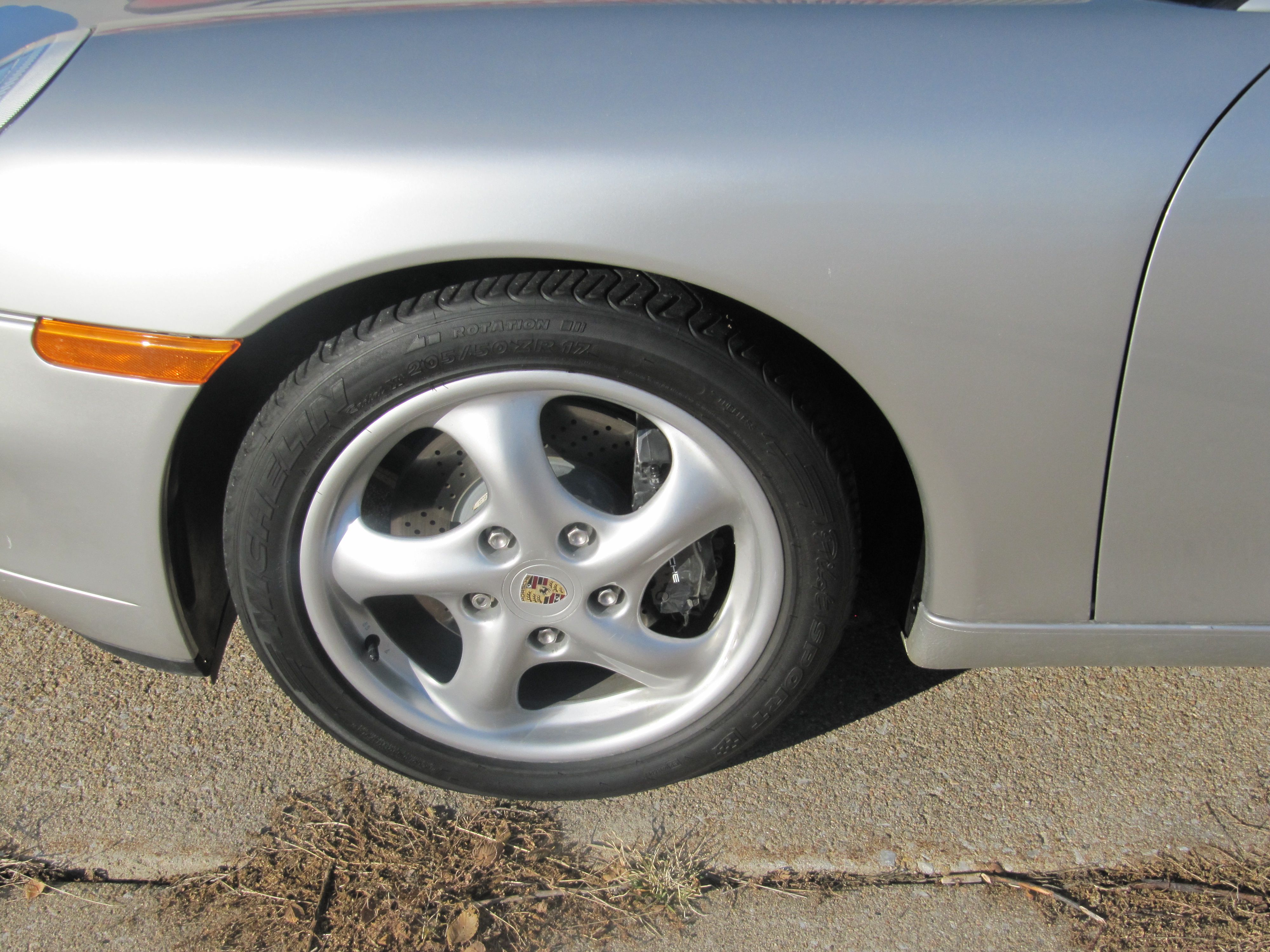 Used 1999 Porsche 911 Carrera RWD image 4