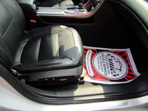 Used 2013 Chevrolet Malibu LTZ FWD image 16