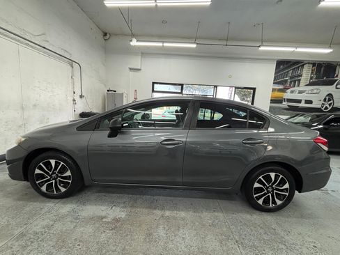 Used 2013 Honda Civic EX image 3