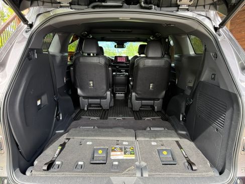 Used 2021 Toyota Sienna XSE AWD w/ Plus Package image 21