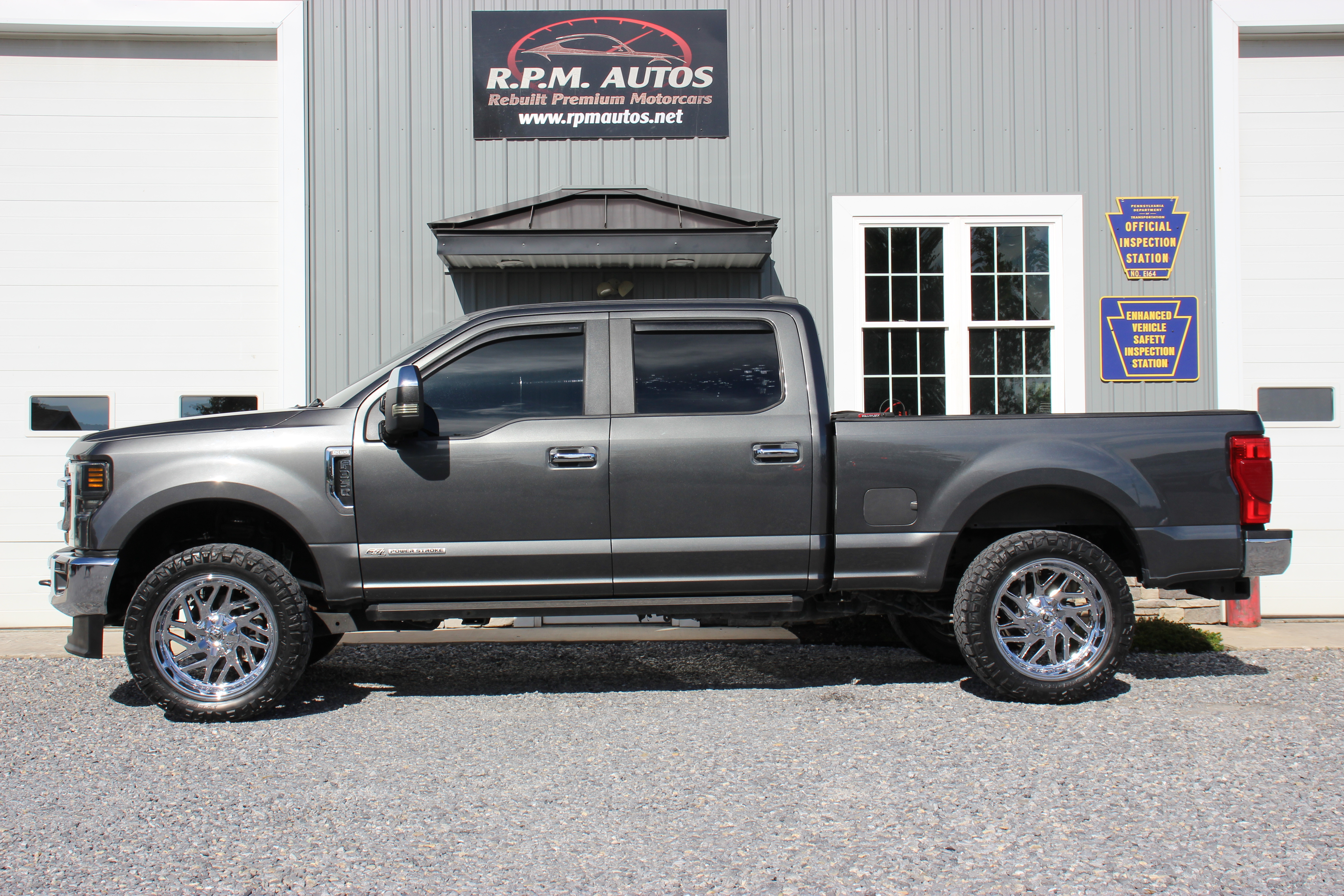 Used 2020 Ford F250 4x4 Crew Cab Super Duty image 4
