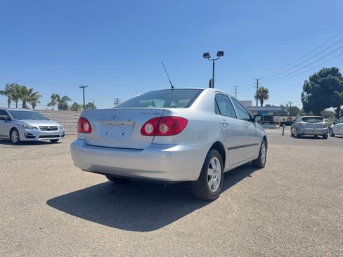 Used 2005 Toyota Corolla CE FWD image 8