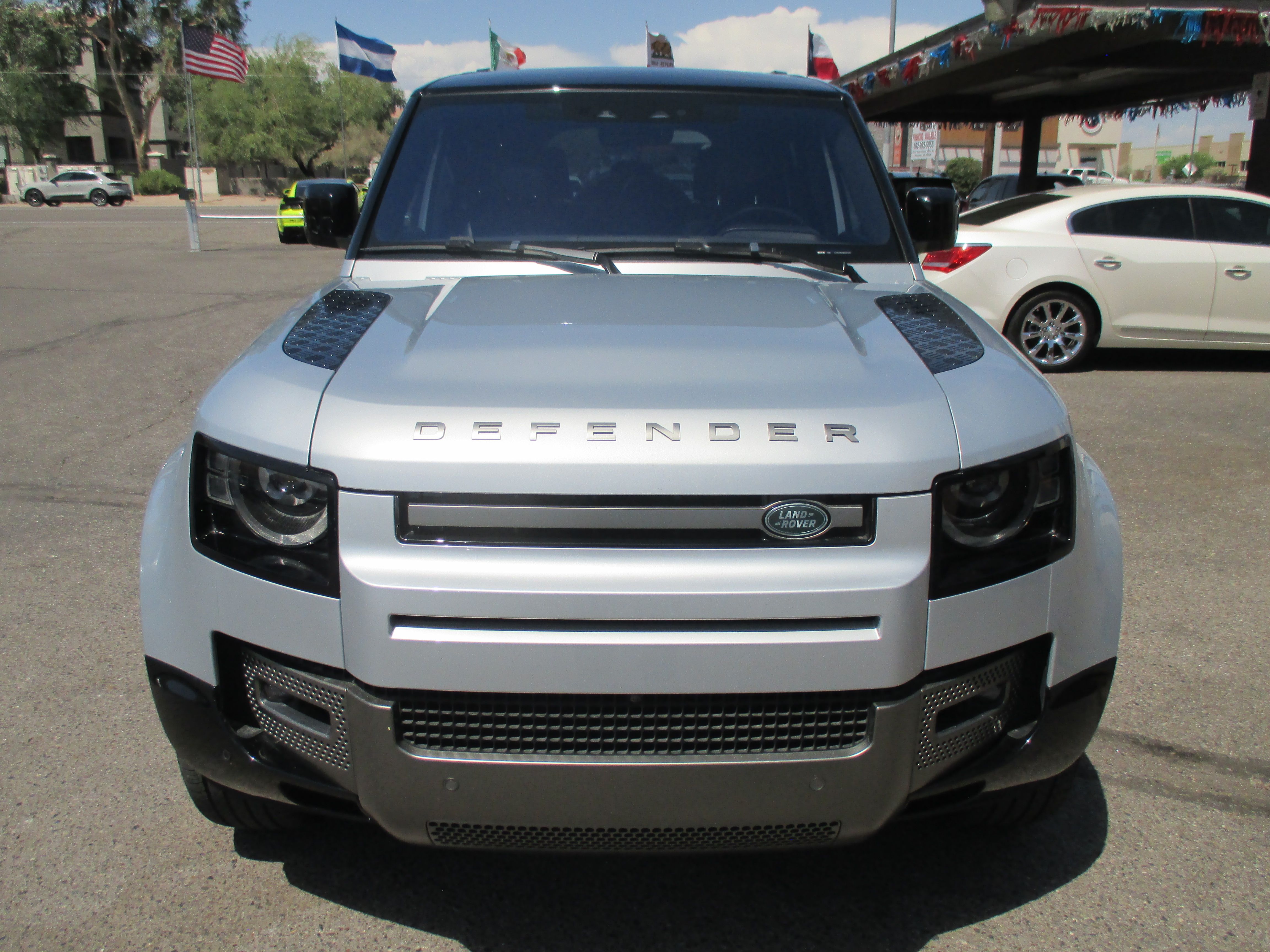Used 2021 Land Rover Defender 110 X-Dynamic HSE AWD/4WD image 20