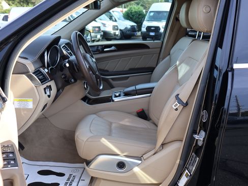 Used 2013 Mercedes-Benz GL 450 image 14