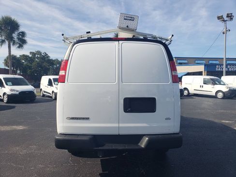 Used 2020 Chevrolet Express 2500 image 6