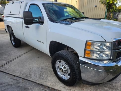 Used 2012 Chevrolet Silverado 2500 W/T image 3