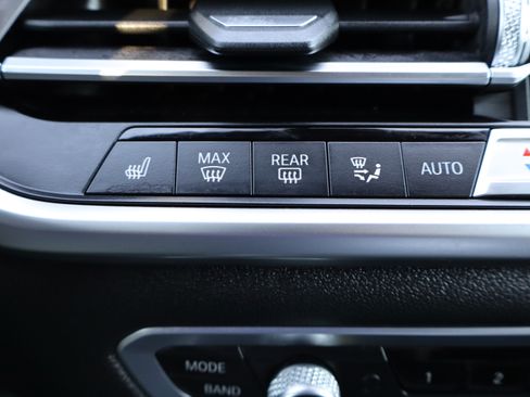 Used 2019 BMW X5 xDrive40i AWD/4WD image 32