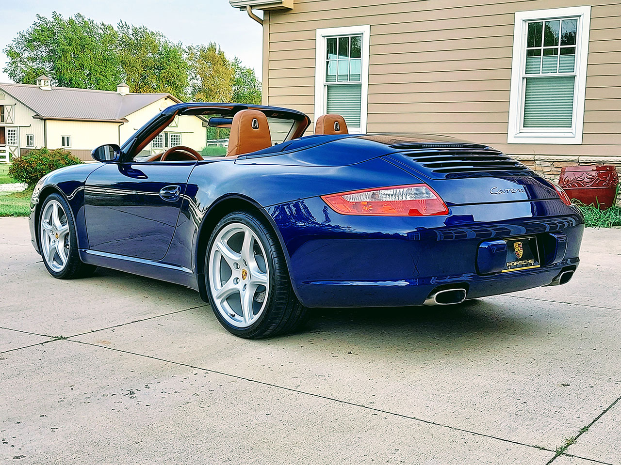 Used 2006 Porsche 911 Cabriolet RWD image 35