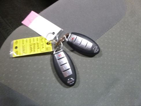 Used 2009 Nissan Sentra 2.0 S image 19