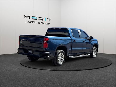 Used 2022 Chevrolet Silverado 1500 RST image 9