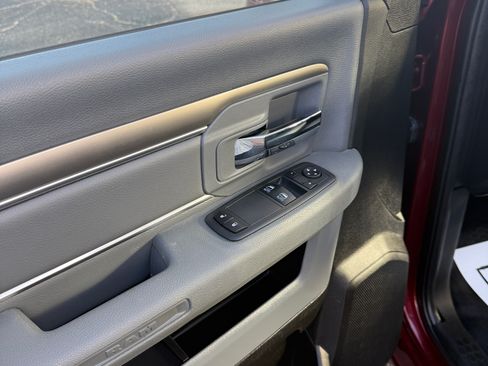 Used 2019 RAM 1500 Classic Tradesman image 7