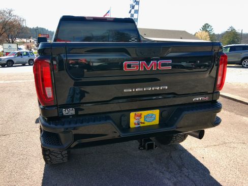 Used 2022 GMC Sierra 2500 AT4 image 10