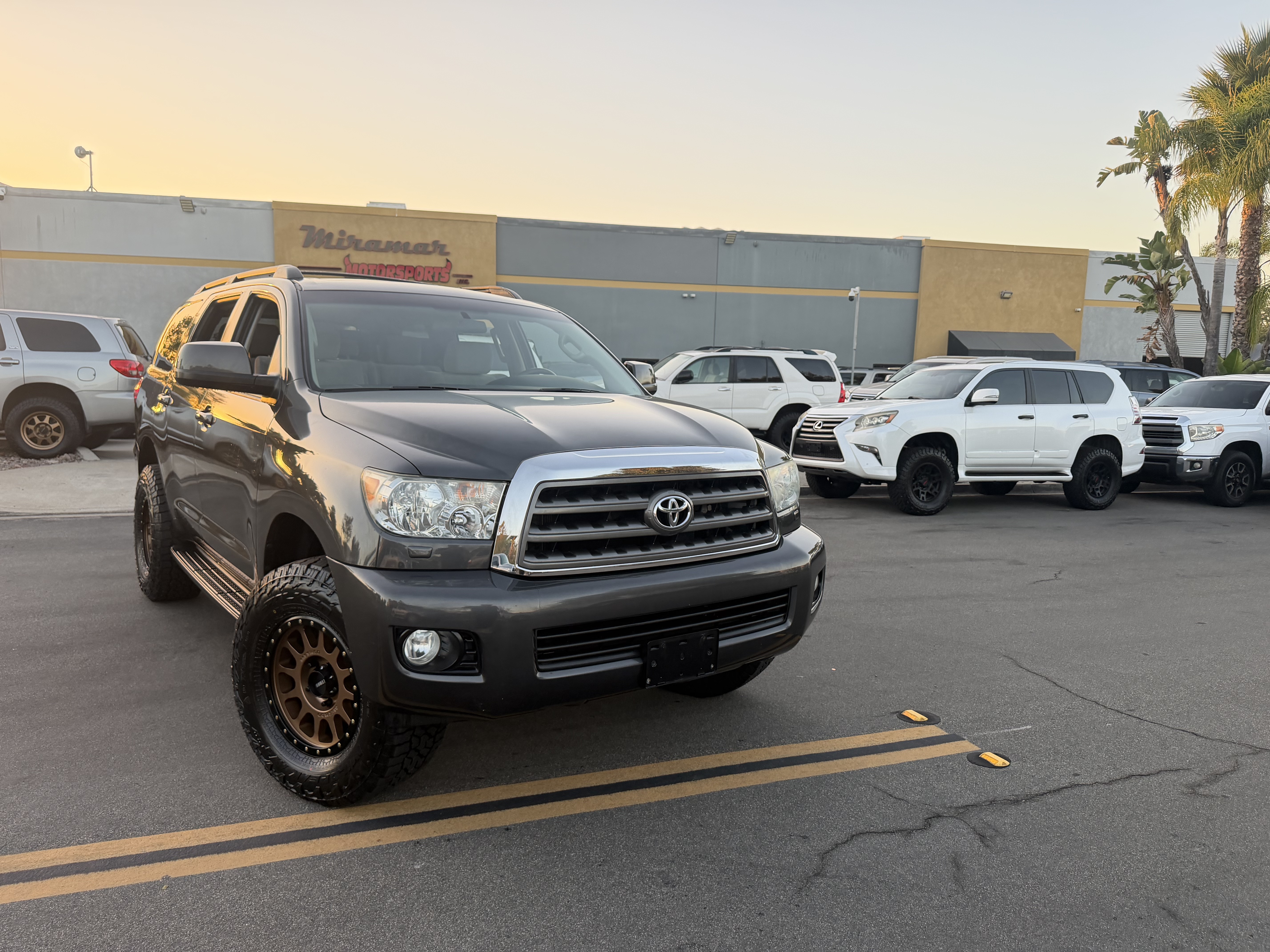 Used 2012 Toyota Sequoia 4WD image 1
