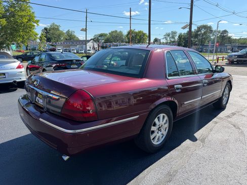 Used 2007 Mercury Grand Marquis LS w/ Premium Package RWD image 23