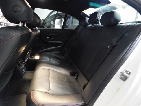 Used 2013 BMW 328i xDrive image 16