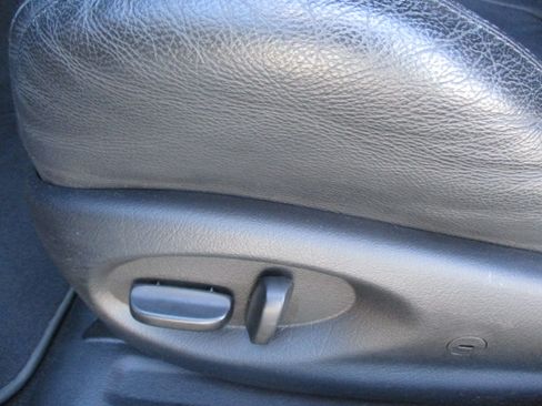 Used 2006 Pontiac GTO image 15