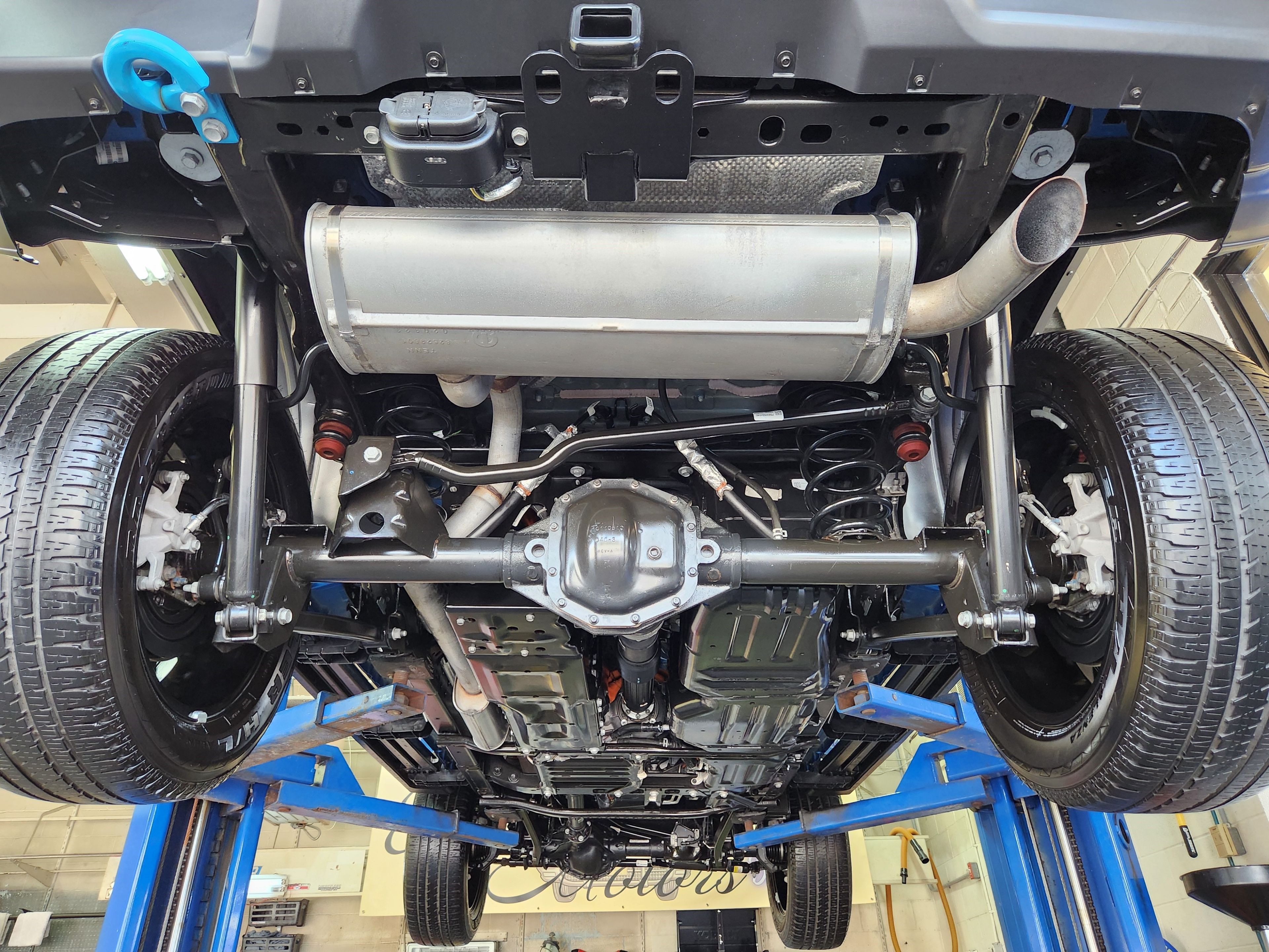 Used 2023 Jeep Wrangler 4WD Unlimited Sahara 4xe image 13