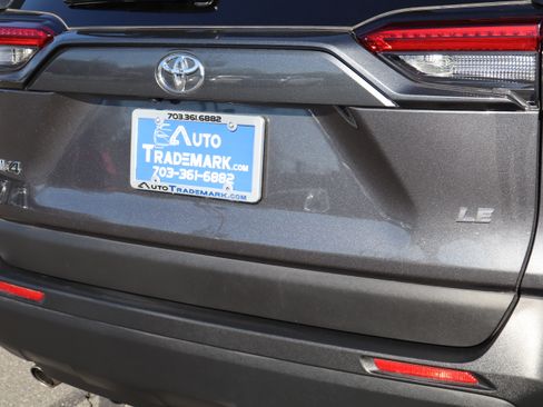 Used 2023 Toyota RAV4 LE image 11