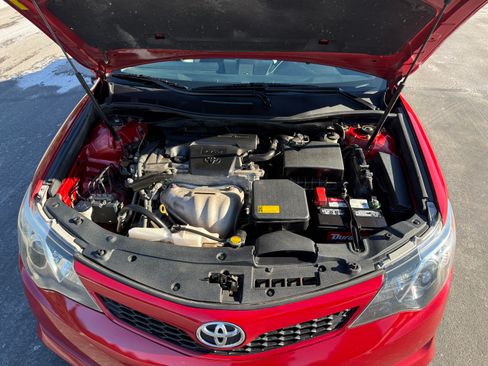 Used 2013 Toyota Camry SE image 6