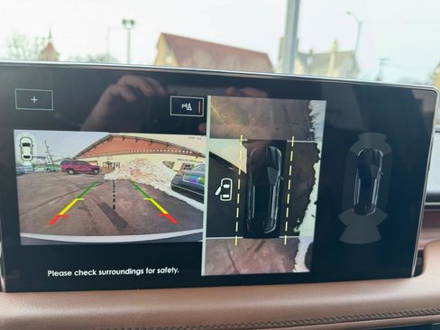 Used 2023 Lincoln Nautilus Reserve image 18