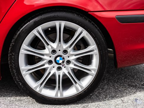 Used 2005 BMW 330i image 9