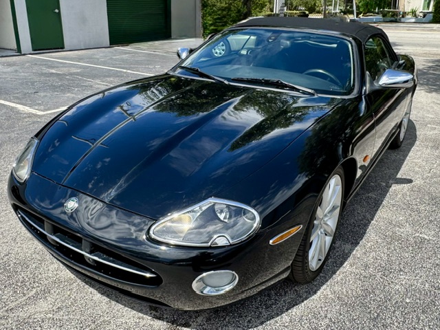 Used 2005 Jaguar XK8 Convertible RWD image 33