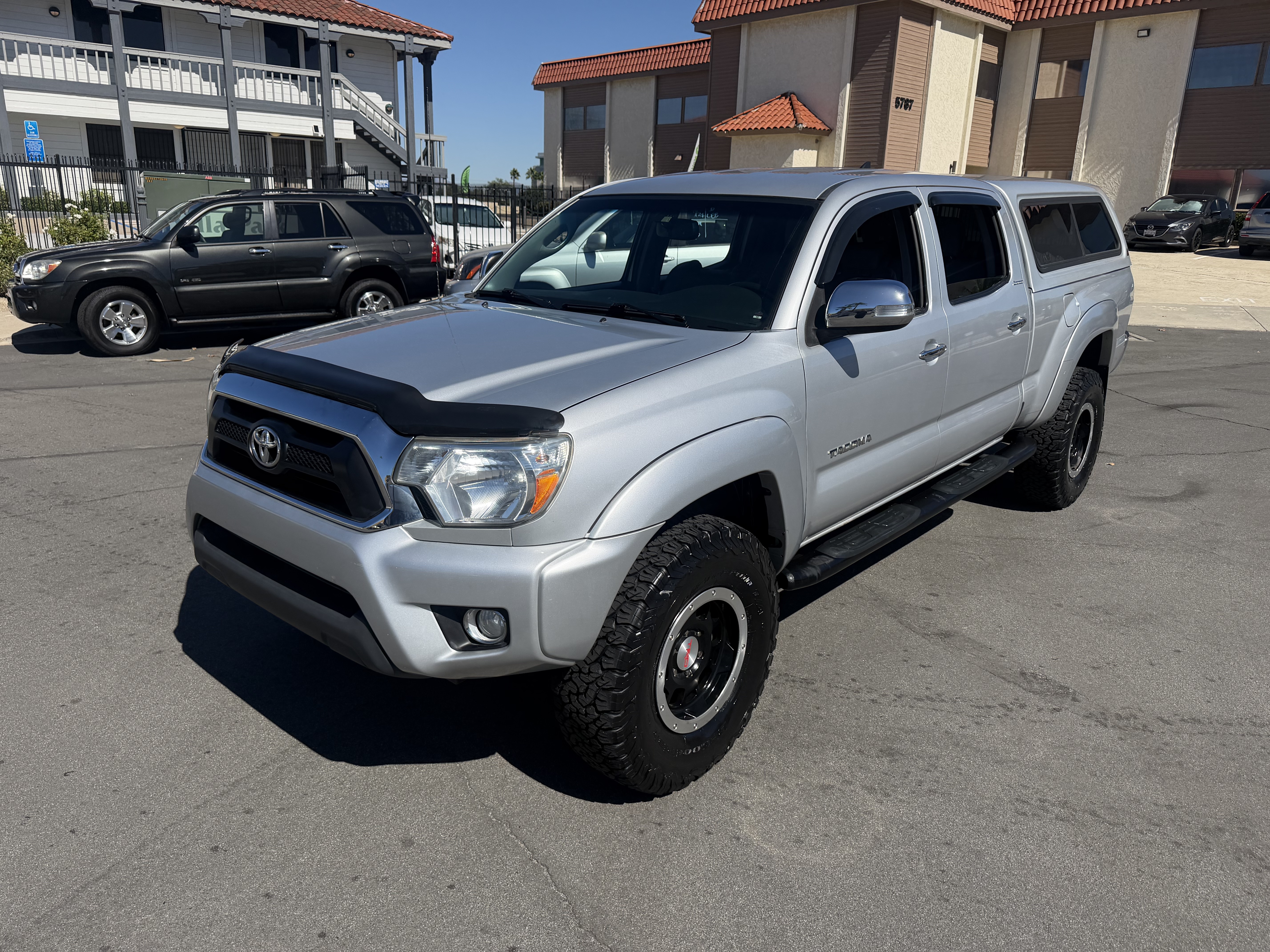Used 2013 Toyota Tacoma 4x4 Double Cab Limited image 4