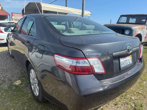Used 2008 Toyota Camry FWD image 9