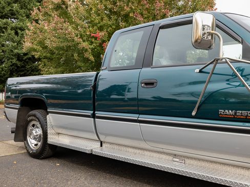 Used 1996 Dodge Ram 2500 Truck SLT image 15