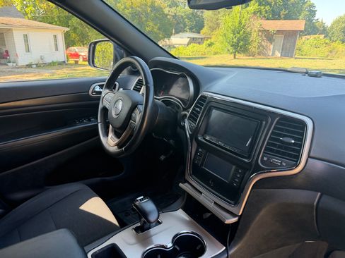 Used 2014 Jeep Grand Cherokee 2WD Laredo image 71