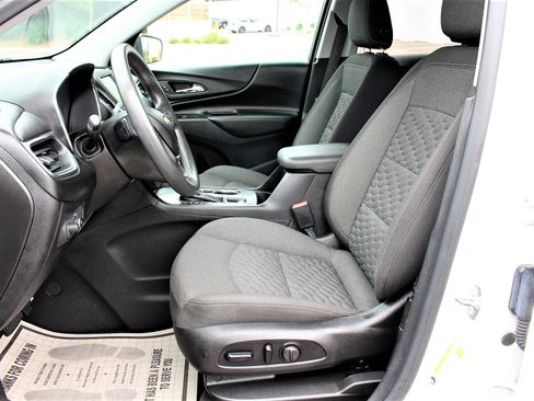 Used 2018 Chevrolet Equinox FWD LT w/ 1LT image 13