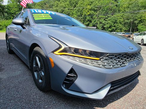 Used 2021 Kia K5 LXS image 1