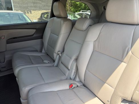 Used 2013 Honda Odyssey EX-L image 14