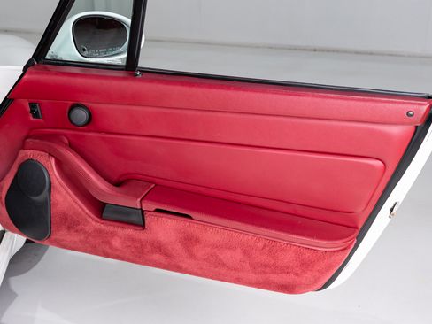 Used 1995 Porsche 911 Carrera image 58