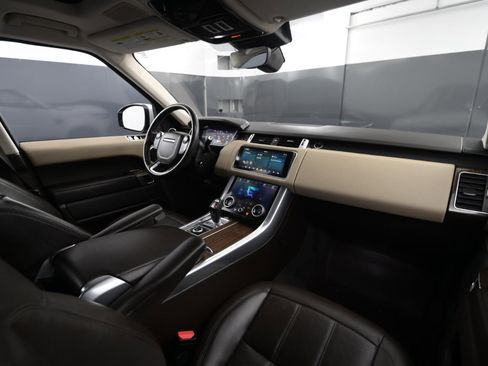 Used 2020 Land Rover Range Rover Sport HSE image 43