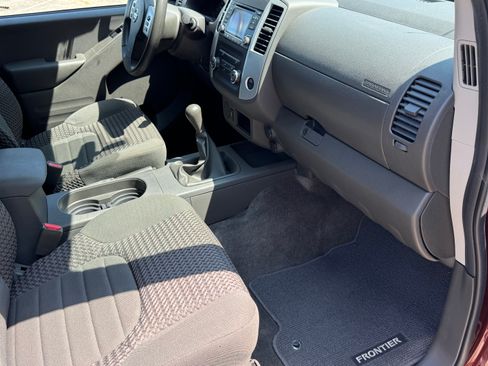 Used 2016 Nissan Frontier 2WD King Cab image 7