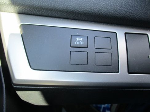 Used 2013 MAZDA MAZDA3 i Touring image 47