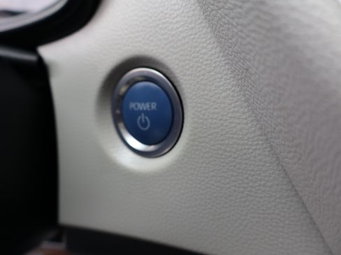 Used 2022 Toyota Corolla LE image 23