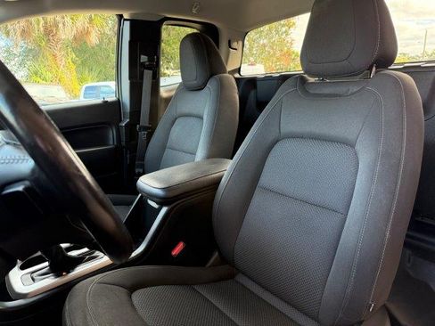 Used 2022 Chevrolet Colorado LT image 12