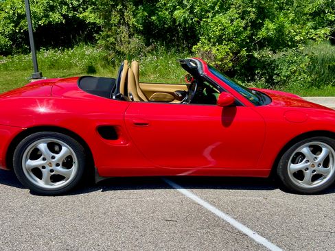 Used 2000 Porsche Boxster RWD image 7