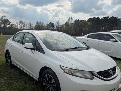 Used 2013 Honda Civic EX-L image 2