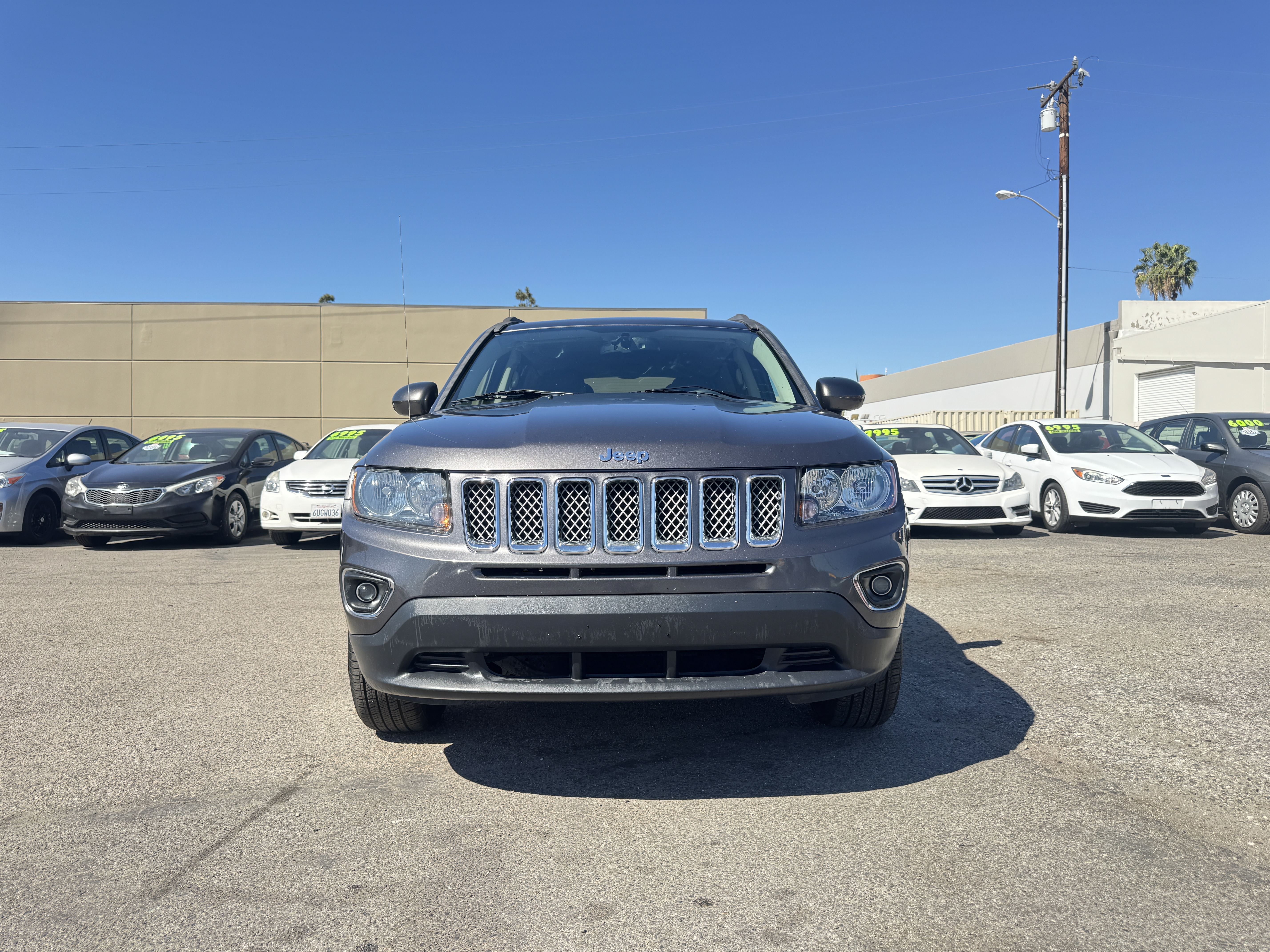 Used 2016 Jeep Compass High Altitude FWD image 13