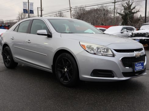 Used 2014 Chevrolet Malibu LT image 11