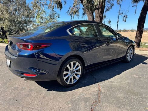 Used 2022 MAZDA MAZDA3 image 6