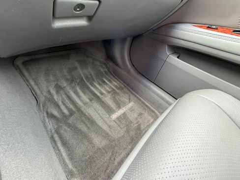 Used 2007 Toyota Avalon Limited image 57