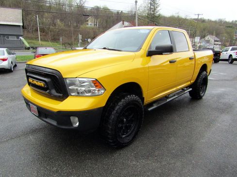 Used 2019 RAM 1500 Classic SLT image 5