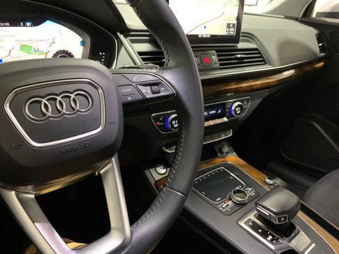 Used 2018 Audi Q5 2.0T Premium image 31