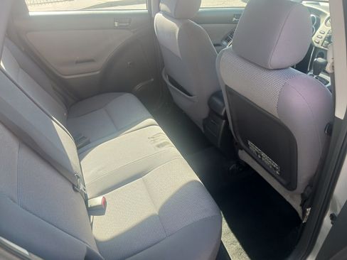 Used 2006 Toyota Matrix XR image 23