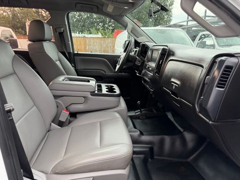 Used 2018 Chevrolet Silverado 2500 4x4 Crew Cab image 16