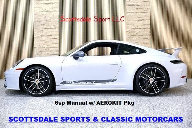 Used 2025 Porsche 911 Carrera T RWD image 1